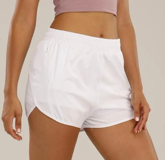 Lululemen Women’s Shorts White